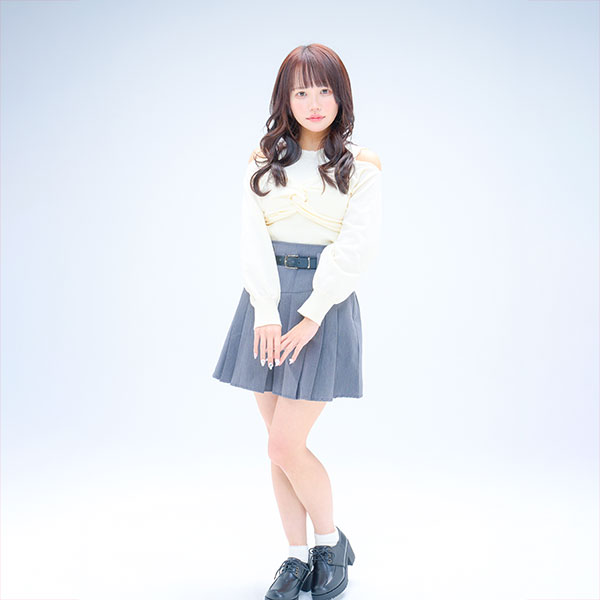 朝比奈 花穏